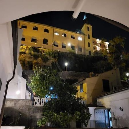 Hippocratica Daire Salerno Dış mekan fotoğraf